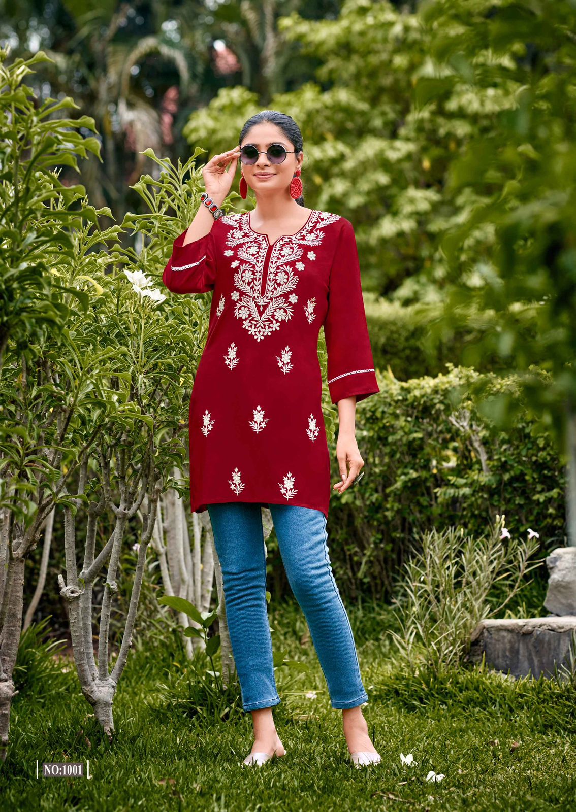 Fusion By Shreen Rayon Lucknowi Work Ladies Top Wholesalers In Delhi
